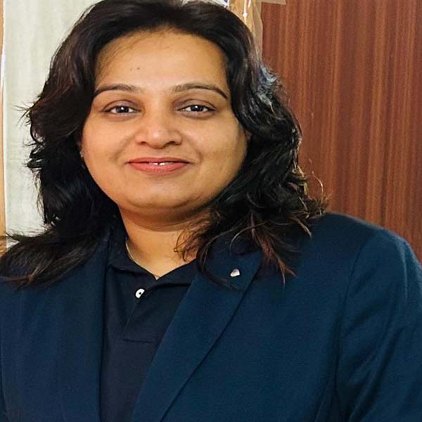 Dr. Nidhi Yadav - Neurosurgeon at KMC, Rudrapur