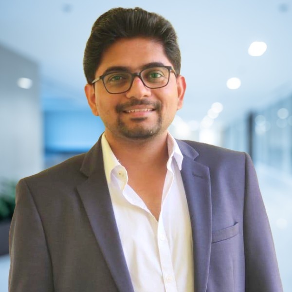 Dr. Nitin Ahlawat - Radiologist at KMC, Rudrapur